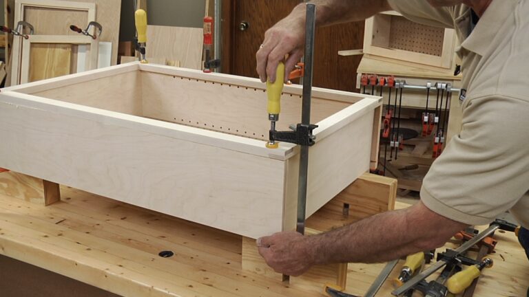 How To Attach Face Frame To Cabinet