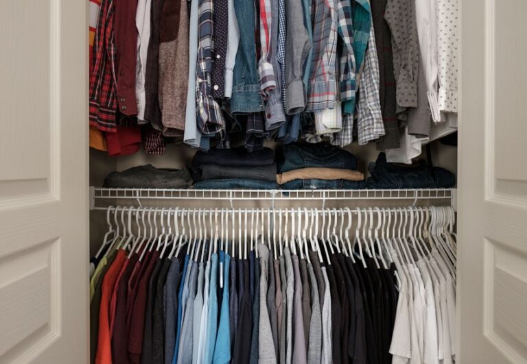 How To Maximize Closet Space
